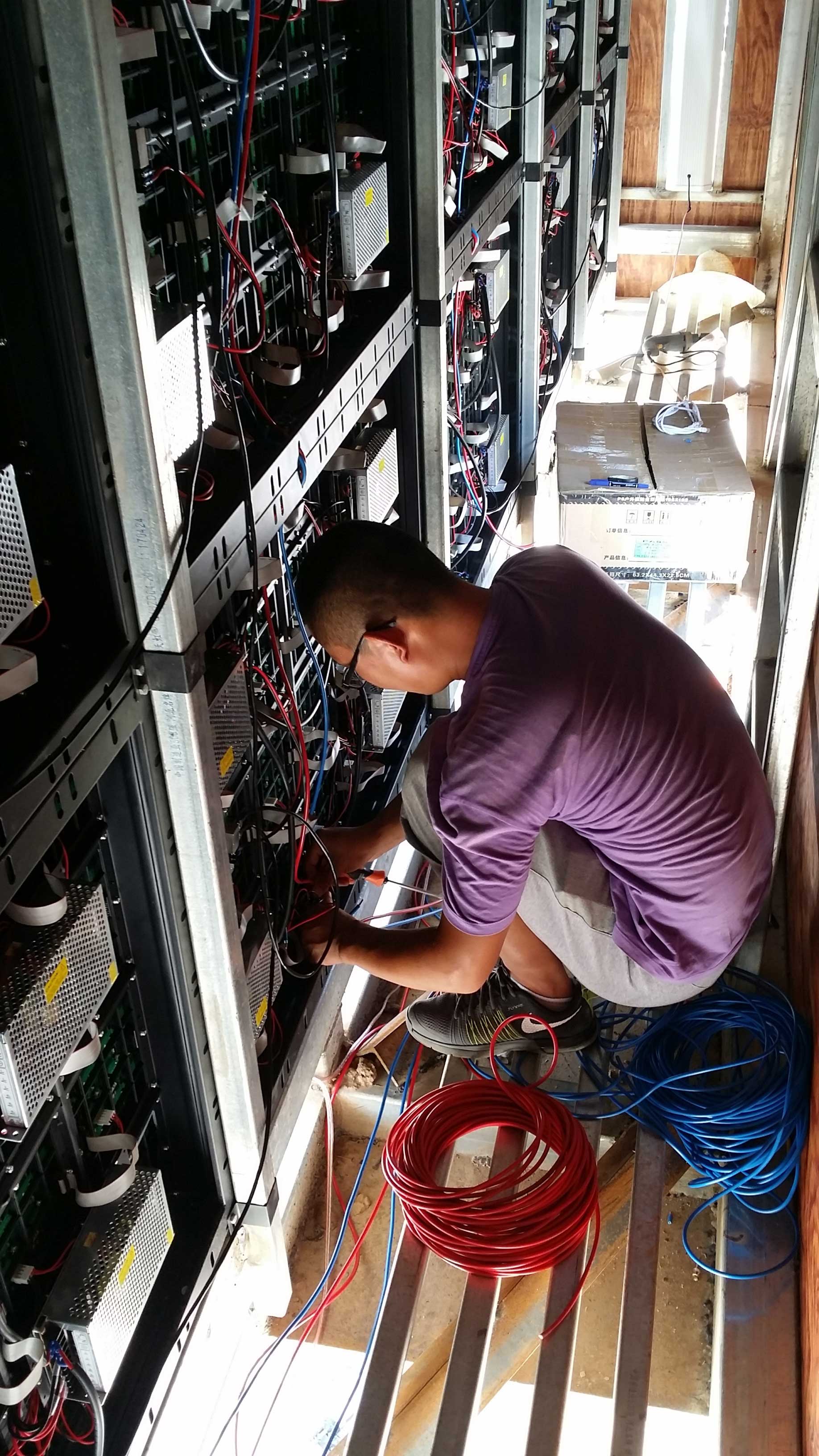 戶外LED<a href=http://www.jz135.top/quancai/ target=_blank class=infotextkey>全彩顯示屏</a>箱體