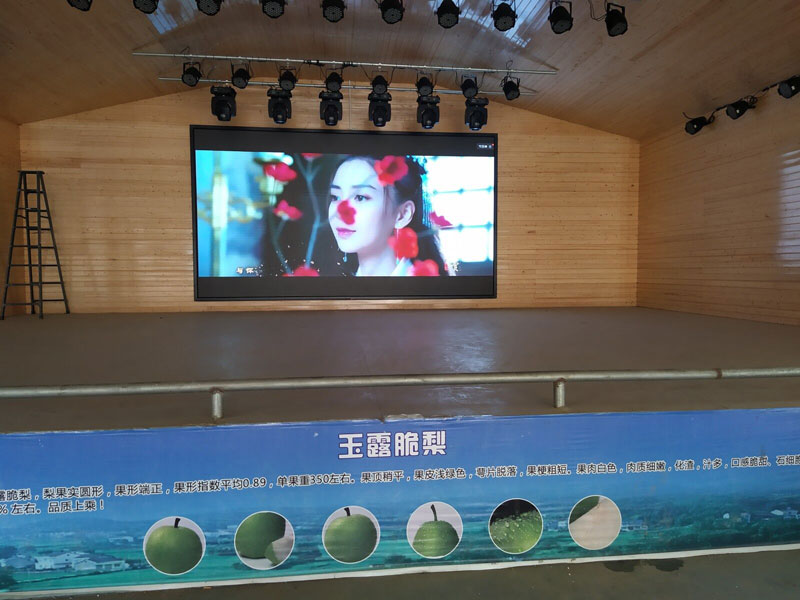 室內(nèi)<a href=http://www.jz135.top/xiaojianju/ target=_blank class=infotextkey>小間距</a><a href=http://www.jz135.top target=_blank class=infotextkey>led電子屏</a>